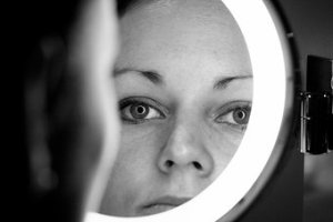 mirror-istock